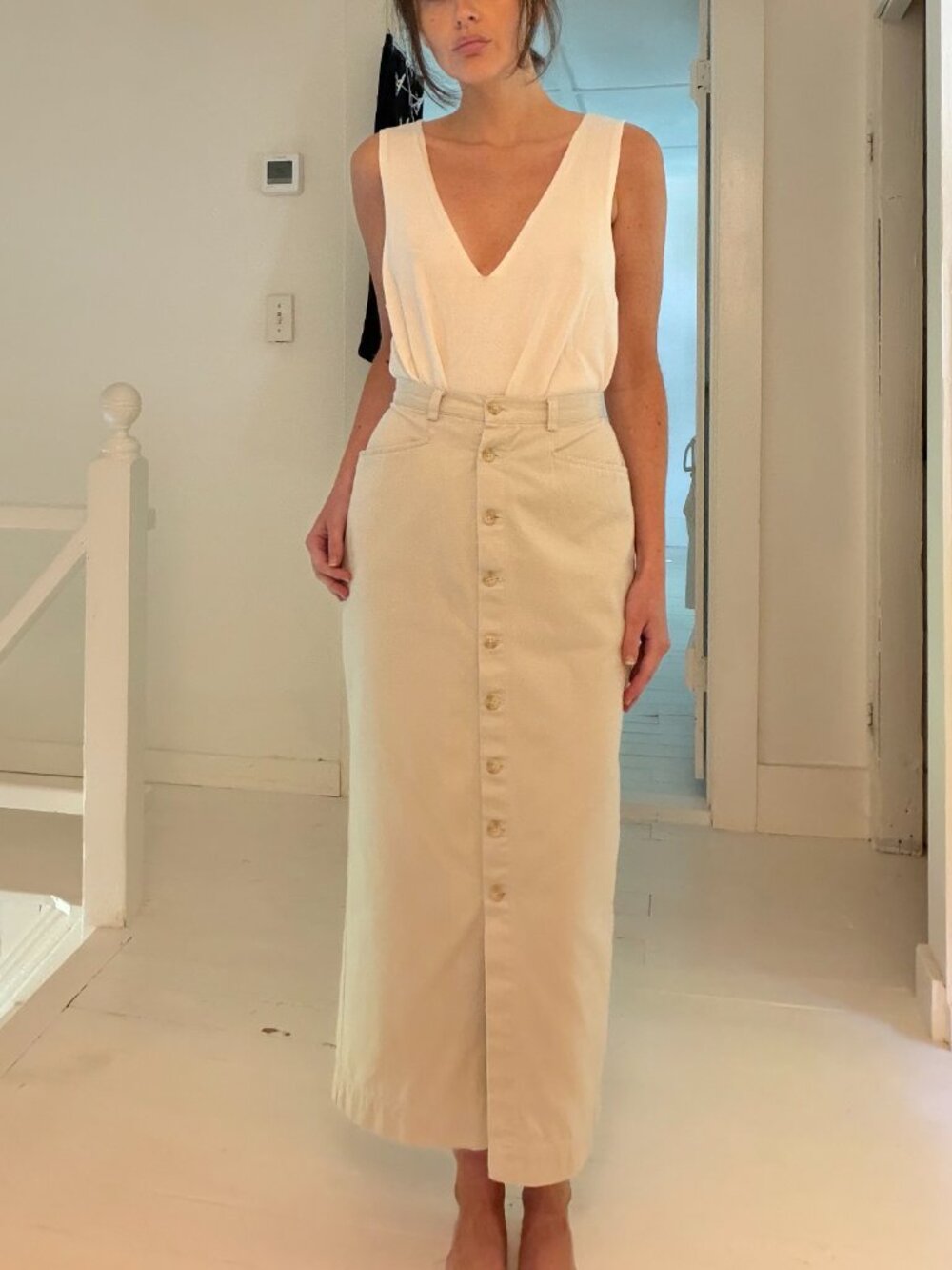GAP Vintage Cream Button-Front Midi Skirt - Picture 2 of 11
